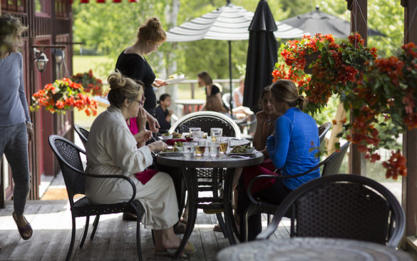 Grail Springs Lunch Outdoors