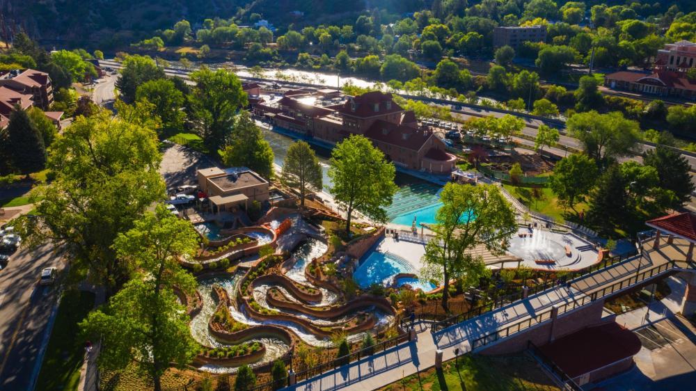 Glenwood Hot Springs Resort